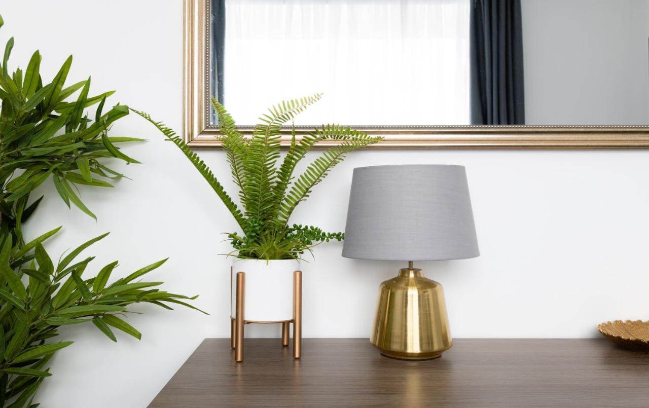 Stunning And Spacious 4 Bed Apr Next To Bricklane Londen Buitenkant foto